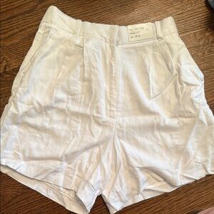 Abercrombie & Fitch High Waist White Shorts